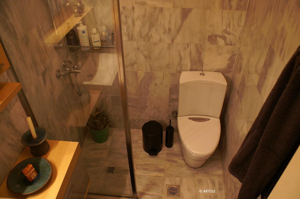 Art House Apartment เอเธนส์ ภายนอก รูปภาพ
