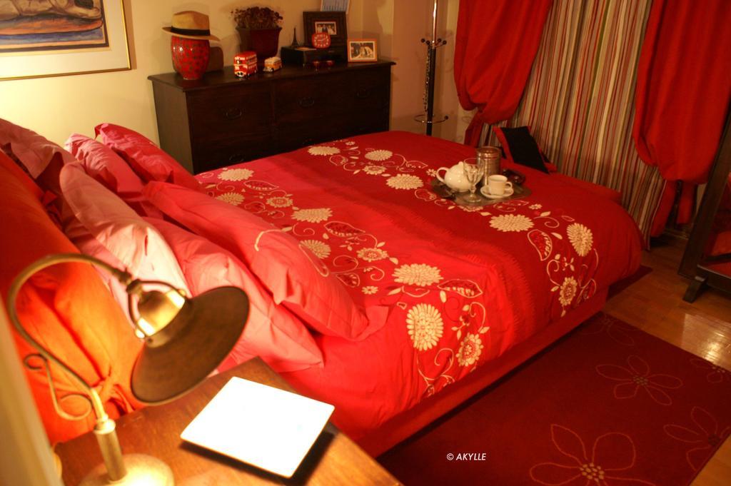 Art House Apartment เอเธนส์ ภายนอก รูปภาพ