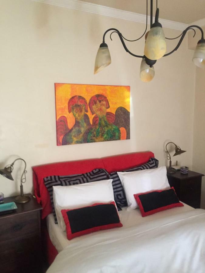 Art House Apartment เอเธนส์ ภายนอก รูปภาพ